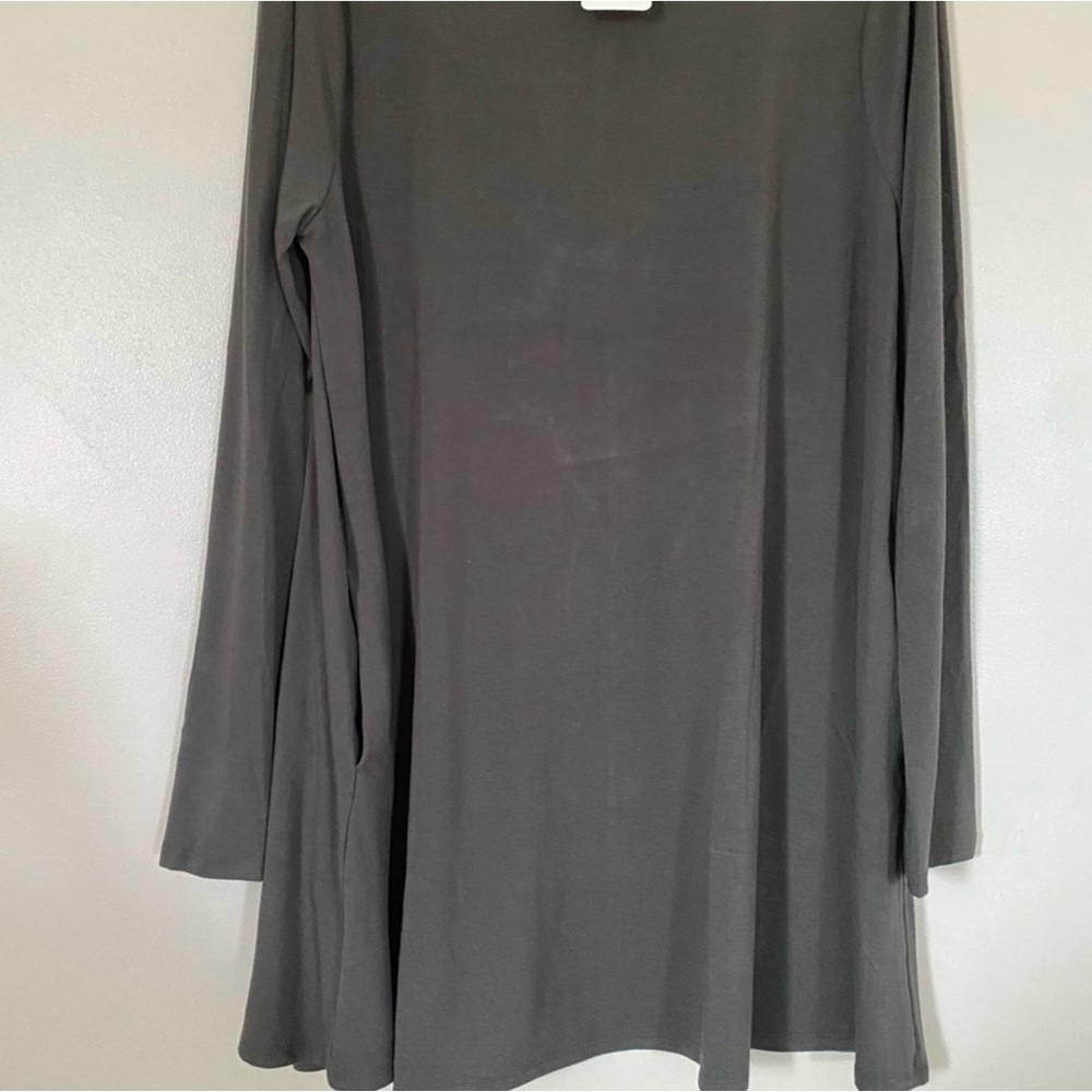 Gray Women's Long Sleeve Tunic Top with Pockets